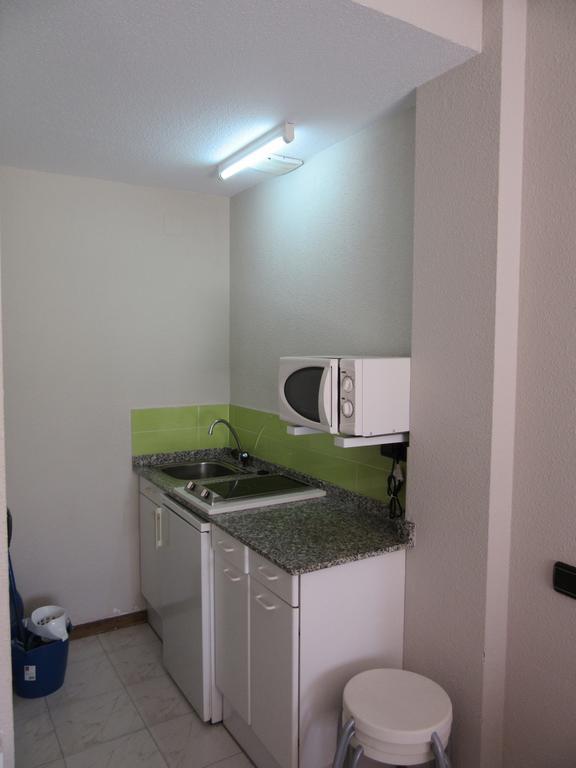 Apartamentos Laredo-Playa Стая снимка